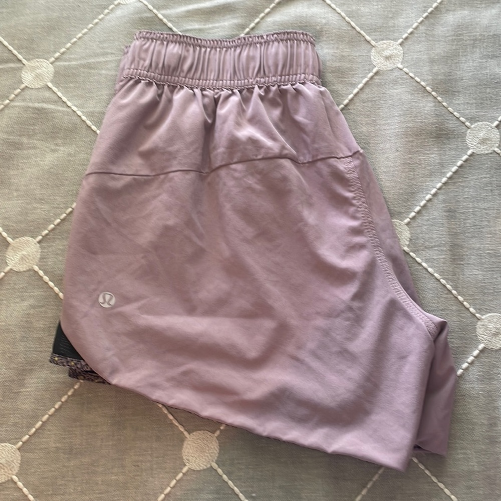 Lululemon reversible shorts size 8